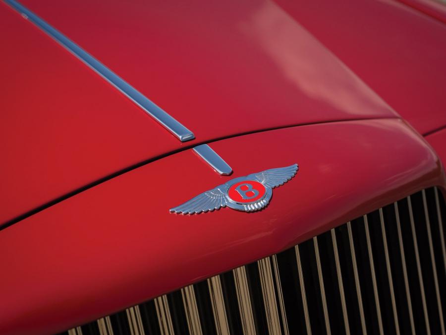 Логотип Bentley Turbo RL Empress II Coupe by Hooper 1991 года  (фото 32 из 32)